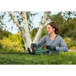 Bosch Akku-Heckenschere UniversalHedgeCut 18V-55