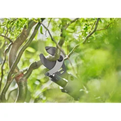 Gardena Akku-Baumschere EasyCut 110/18V P4A solo