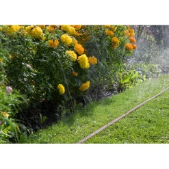 Gardena Schlauchregner mit Anschlussteilen braun