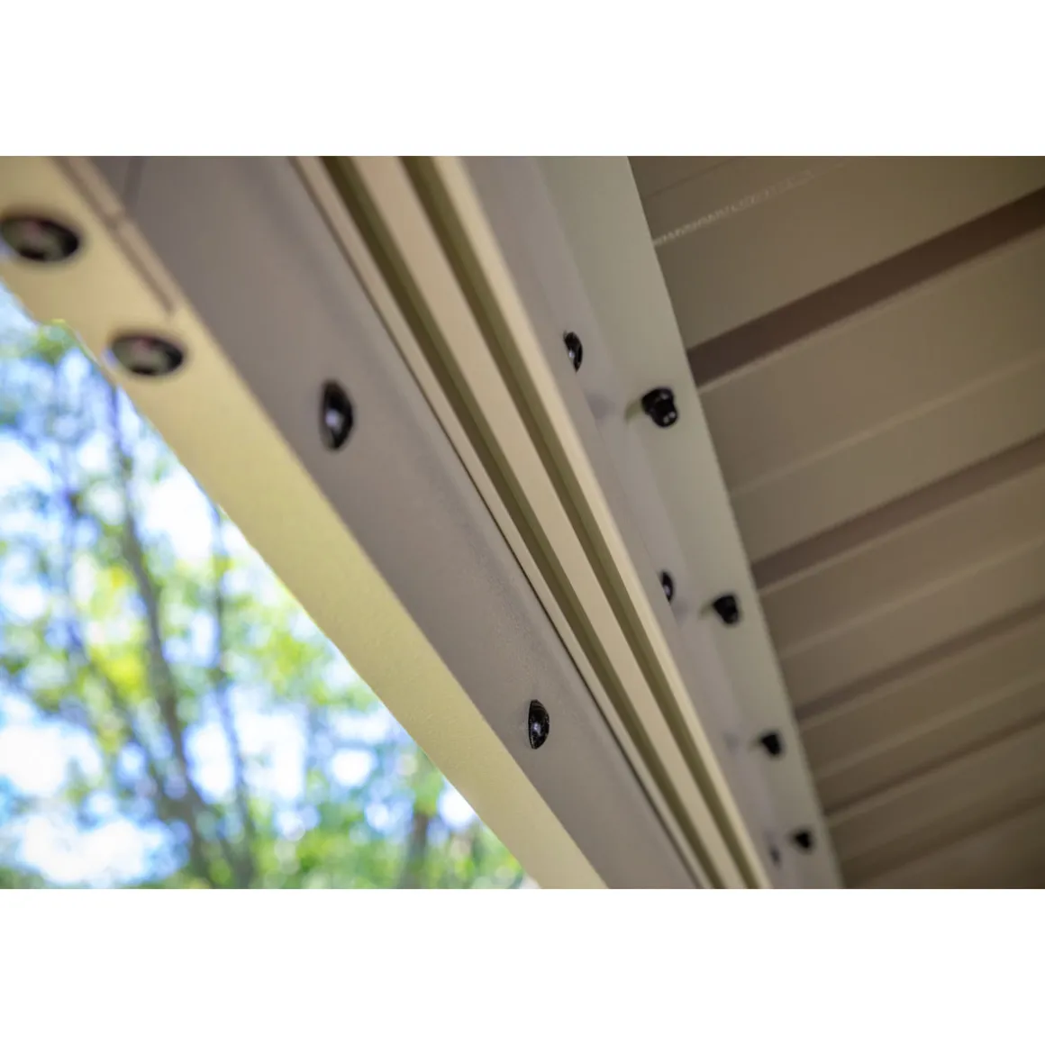 Sojag Pavillon Messina 1216 inkl. Moskitonetz 363x483x307,1cm Champagner